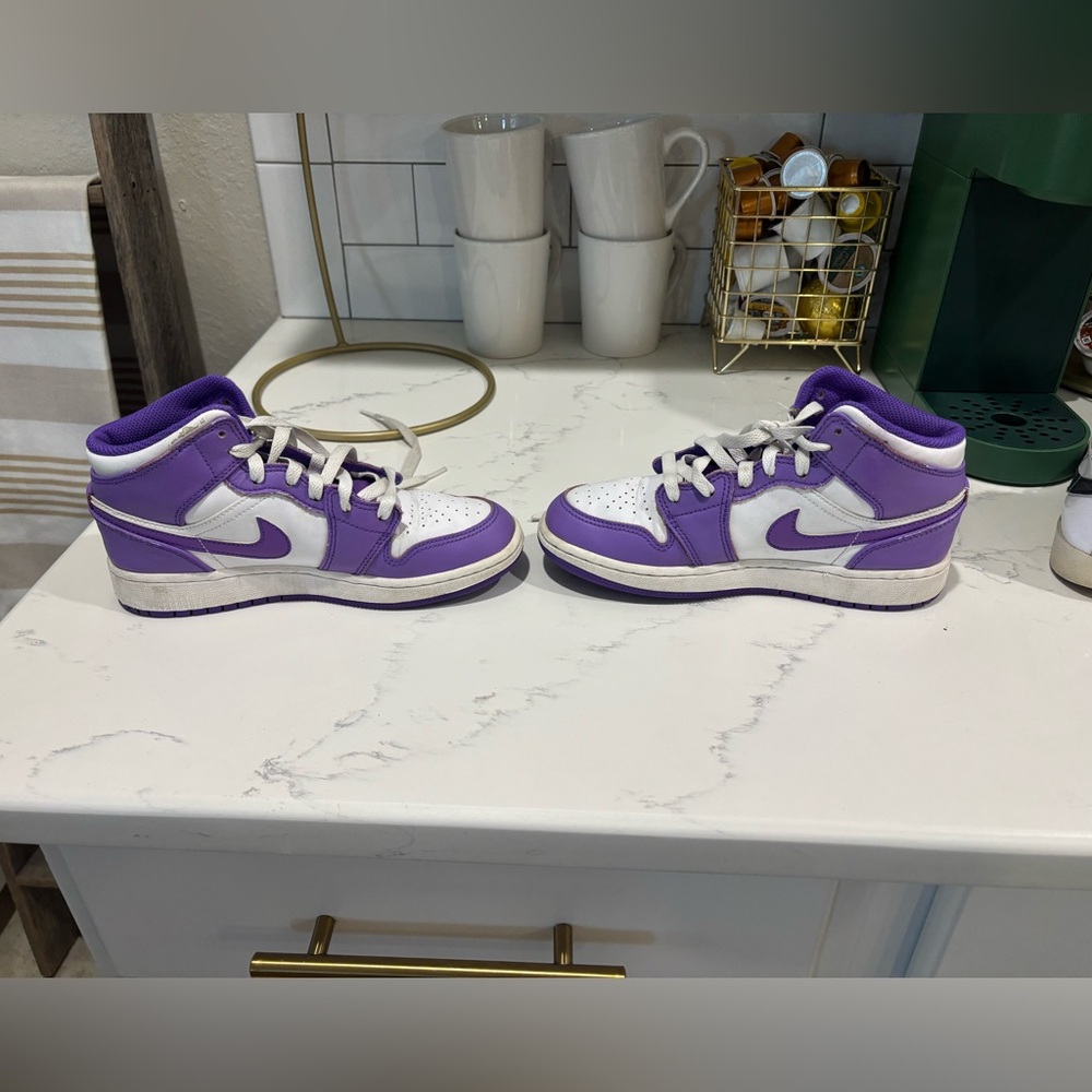Air Jordan Purple Nike Gym Shoes